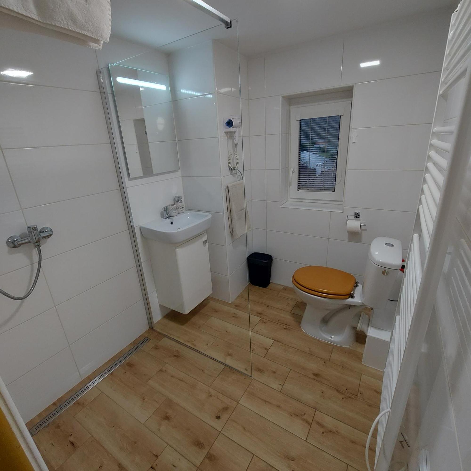 Apartmany Lenka Besenova 104 Kültér fotó