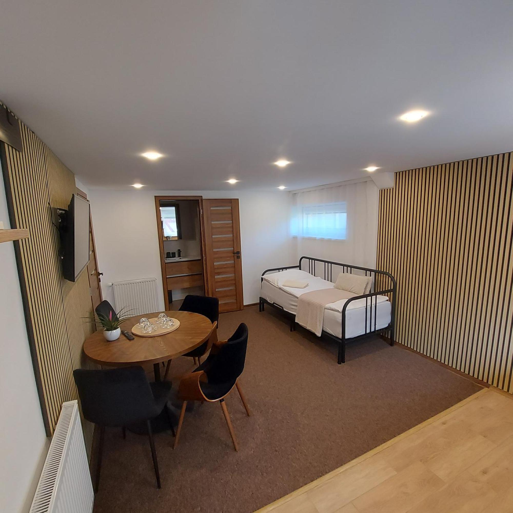 Apartmany Lenka Besenova 104 Kültér fotó
